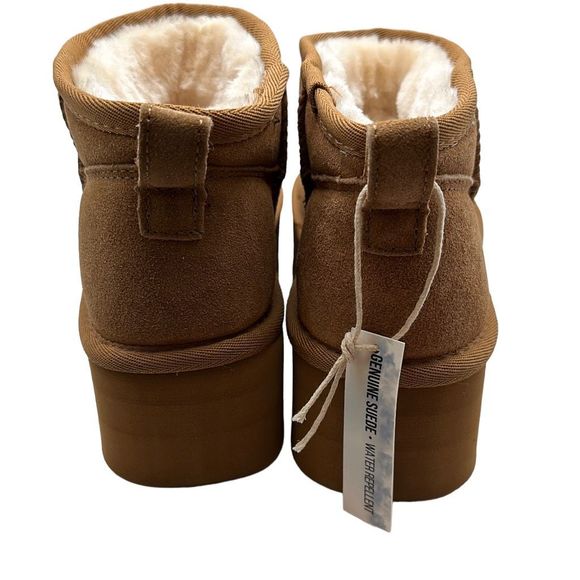 CUSHIONAIRE Women's Genuine Suede pull on platform boot 6.5 CHESTNUT - Picture 4 of 7